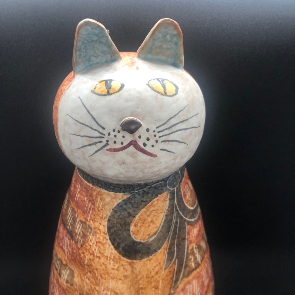 Ceramic pottery cat from Italy